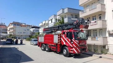 Manavgat'ta baca yangını söndürüldü