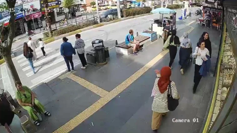 Manavgat’ta kaza: Sürücü olay yerinden kaçtı