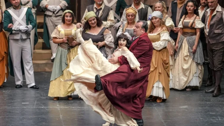 Mart ayında sahnenin ritmi durmuyor