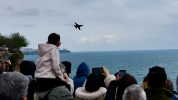 SOLOTÜRK Antalya semalarında nefes kesti