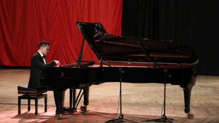 Türk Devletleri Piyanistleri Konseri’nde piyano resitali