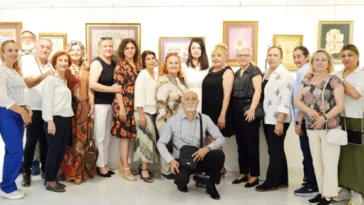 15 yıllık sanat yolculuğu sergiye dönüştü