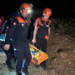 Ayağı kırılan kadın Yanartaş Milli Parkında mahsur kaldı 10 saatlik operasyonla kurtarıldı
