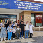 Özel bireylerden Anneler Gününde anlamlı sürpriz