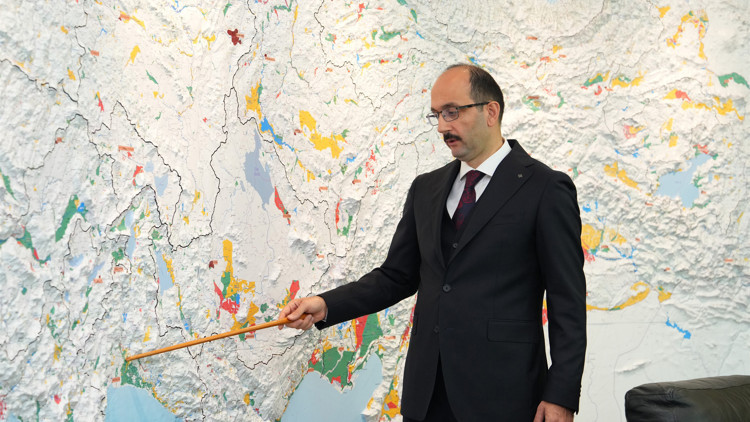 Karacaören 2 isale hattında çalışmalar devam ediyor