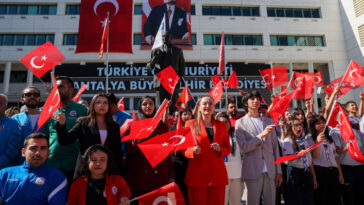 Büyükşehir Belediyesi’nde 19 Mayıs töreni