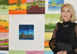 Akademisyen ressam Sönmez resimlerini sanatseverlerle buluşturdu
