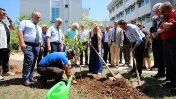 Akdeniz Üniversitesi’nden yeşil hamle
