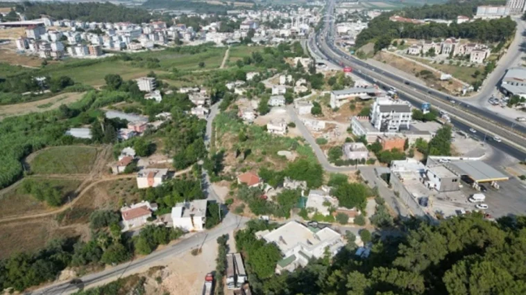 Aksu'da Macun ve Konak mahallelerinin imar sorunu çözüldü