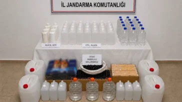Antalya Konyaaltı'nda 170 litre etil alkol yakalandı
