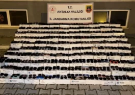 Antalya'da 10 milyon TL'lik gümrük kaçağı ürün ele geçirildi