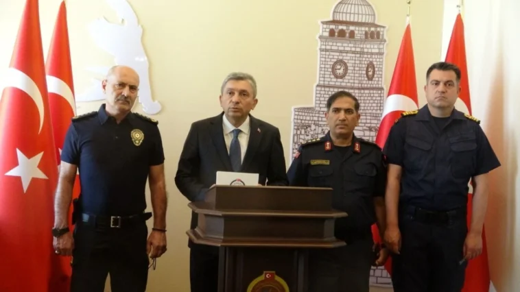 Antalya'da bir ayda zehir tacirlerine yönelik bin 118 operasyon yapıldı