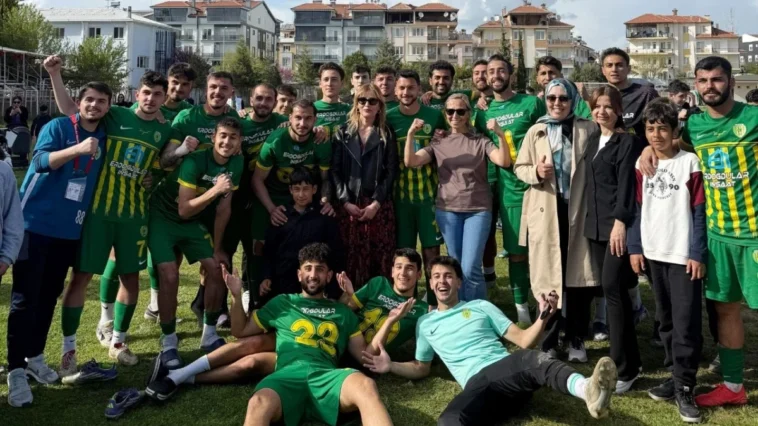Antalya’da şampiyon Korkuteli Belediyespor