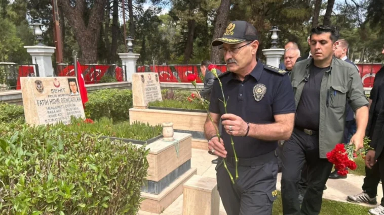 Antalya’da şehitler dualarla anıldı