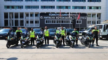 Antalya'da trafik çilesine motorize çözüm