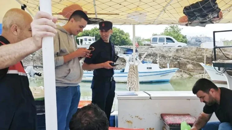Gazipaşa’da balıkçı teknelerine sıkı denetim