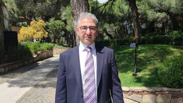 HAKAN SAATÇİOĞLU: 'ANTALYA TURİZMİNİN SÜRDÜRÜLEBİLİRLİĞİ İÇİN SGK DESTEĞİNE İHTİYACIMIZ VAR'