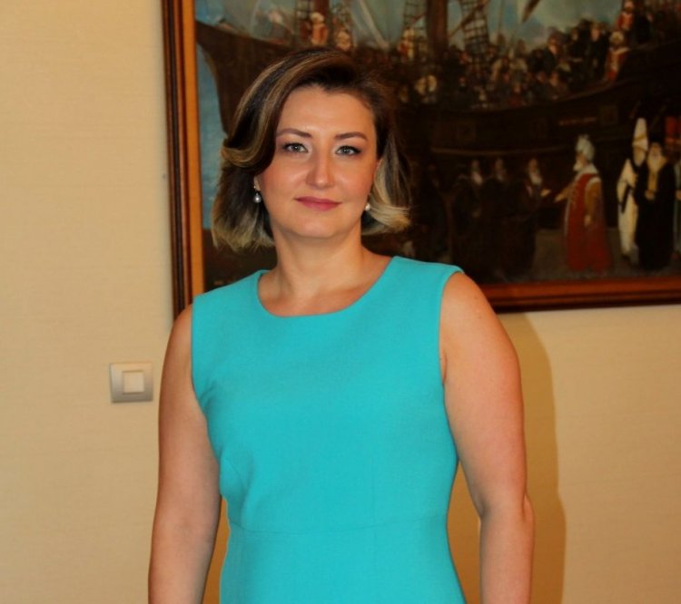 HANDE TİBUK: ‘KIBRIS, GÜVENLİ BİR DESTİNASYON’