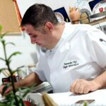 GASTRONOMİ DÜNYASININ DUAYENİ ÖZGÜR MALOĞLU, MESLEK HAYATINDA 30. YILINI KUTLUYOR!