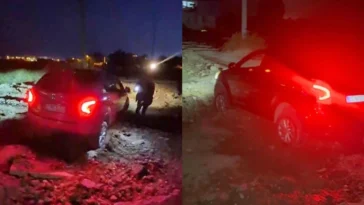 Kapatılan turizm yolundaki bariyerler kaldırılınca araçlar çukura düştü