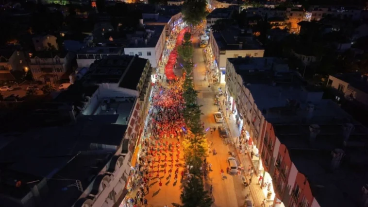 Kemer'de 19 Mayıs coşkusu