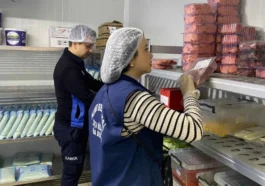 Kemer'de kafe ve restoranlara zabıta denetimi