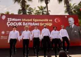 Kepez'de 23 Nisan Şenlikleri büyük coşkuyla gerçekleştirildi