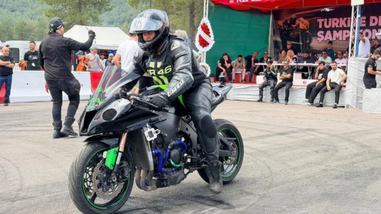 Kepez’de motodrag heyecanı