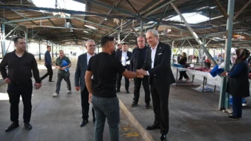 Kocagöz, kurban kesim yerlerini denetledi