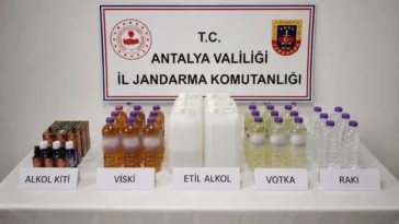 Konyaaltı'nda kaçak alkol operasyonu