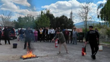 Korkuteli Devlet Hastanesi'nde yangın eğitimi