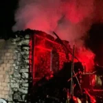 Kumluca'da korkutan ev yangını
