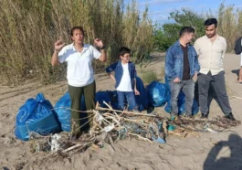 Manavgat Sahili’nden çöp yığınları çıktı