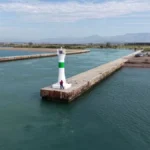 Manavgat'ta 2 deniz feneri yenilendi