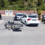 Manavgat’ta kavşakta kaza: 2 yaralı