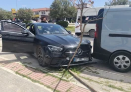 Manavgat’ta zincirleme kaza: 4 yaralı