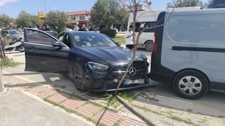Manavgat’ta zincirleme kaza: 4 yaralı