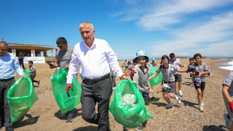 Sorgun Sahili’nde çevre seferberliği