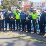Trafik Haftası’nda örnek sürücülere plaket