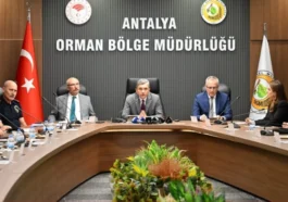 Vali Şahin’den yangınlara karşı kritik toplantı