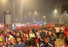 Alanya'da fener alayı ve Ceza konseriyle 19 Mayıs kutlaması