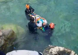 Antalya’da kayalıklardan kurtarma operasyonu