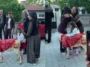 Askerdeki damattan nişanlısına hediye koç