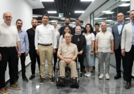 Başkan Özçelik personelle bayramlaştı