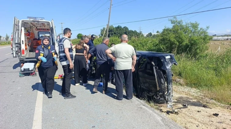 Futbolcu Furkan Perker kaza geçirdi