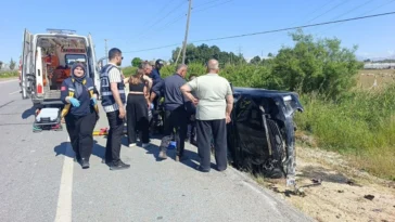 Futbolcu Furkan Perker kaza geçirdi