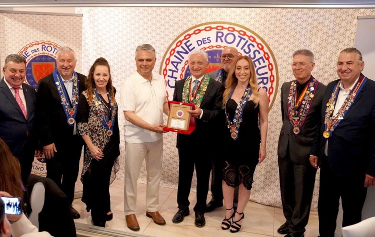 CHAÎNE DES RÔTISSEURS ANTALYA BÖLGESİ GELENEKSEL YEMEĞİ ANTALYA LOKANTASI’NDA GERÇEKLEŞTİ