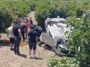 Virajı alamadı, avokado bahçesine uçtu